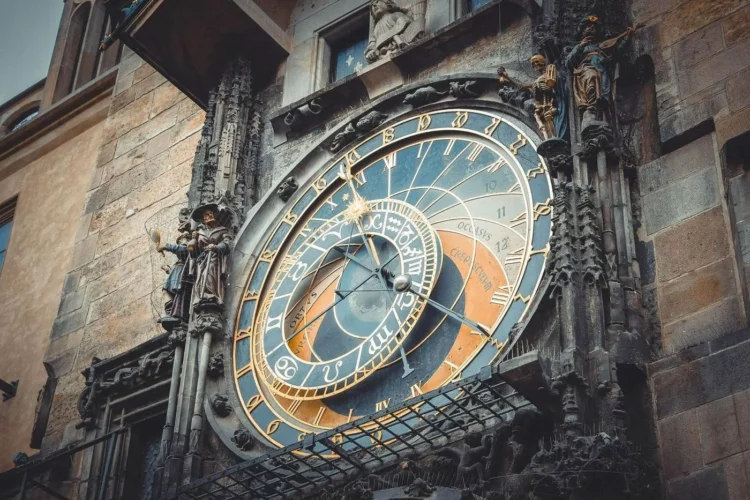 Routine Maintenance of Prague’s Astronomical Clock Begins: Eight Figures to Be Restored