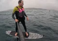 Dangerous encounter at sea: A four-meter great white shark followed surfers