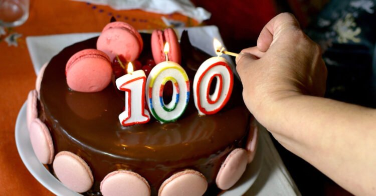 Longevity expert surprises: “We eat cake on Fridays – this is also the way to a long life”