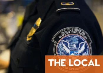 US threatens to scrap EU visa waivers over data sharing demands
