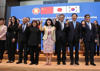 Asian finance chiefs bolster cooperation over Middle East risks