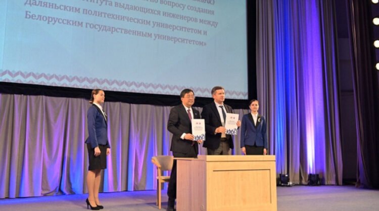 BSU, Dalian University of Technology to set up joint institute for outstanding engineers