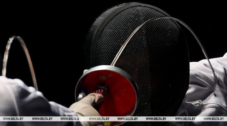 Belarusian fencers get their flag back on global stage
