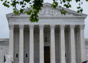 Supreme Court Expands Trump’s Power Over Immigration With TPS and Southern Border Decisions