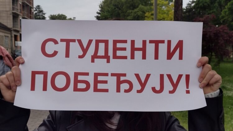 In Savina village near Vrbas, a gathering of support for students and a counter-gathering of SNS for more than nine hours
