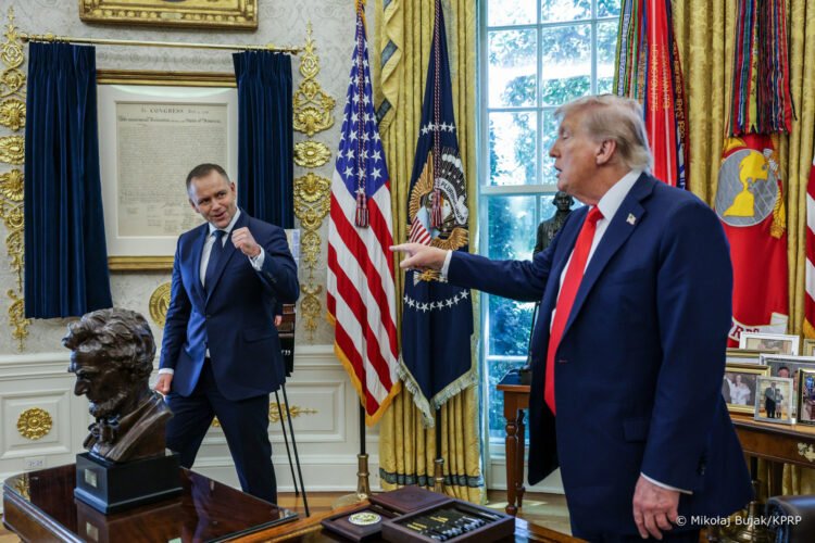 Polish president meets Trump twice, attends banquet as sole foreign leader