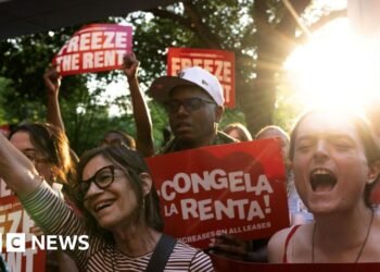 Housing board votes to freeze New York rents in victory for MamdaniThe decision was welcomed by many tenants – but landlords fear it will worsen housing conditions.7 hrs agoUS & Canada