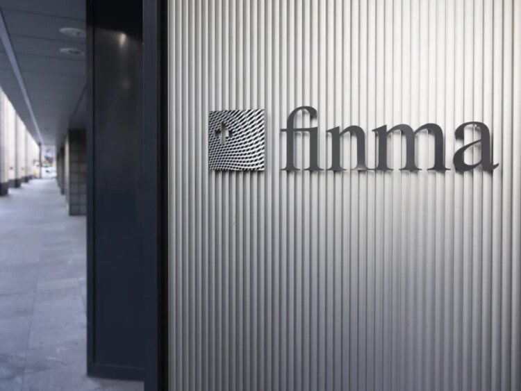 Swiss regulator finds weaknesses in banks’ money-laundering risk analysis