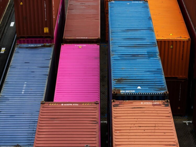 Report sees key role for Switzerland in commodities trading