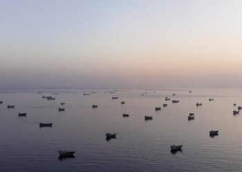 Crew Rescued After U.S. Helicopter Goes Down Near Strait of Hormuz