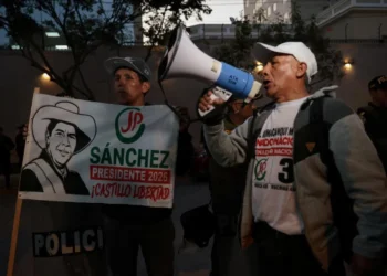 Peru election remains on knife edge between Fujimori and Sanchez