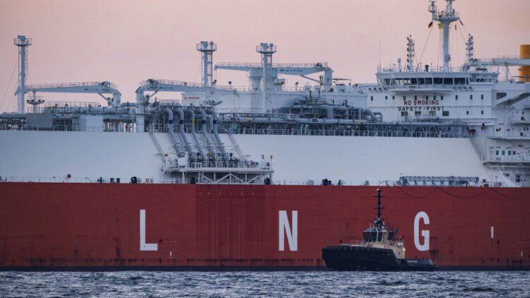 Lower price of fossil gas – hopes for peace