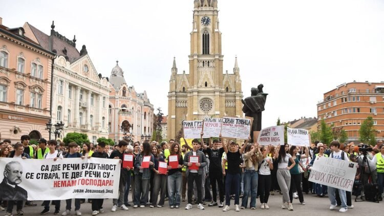 Pupils of Novi Sad High School “Jovan Jovanović Zmaj” announced a boycott of classes from tomorrow – Society