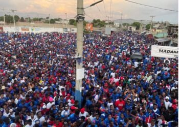 Gonaïves: a human tide parades in support of the national selection before its entry into the World Cup