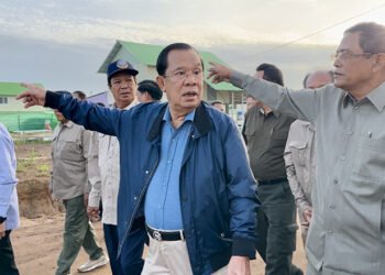Hun Sen brands shelters for displaced as ‘Waiting Village’
