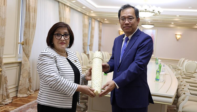 Cambodia and Azerbaijan vow closer parliamentary ties