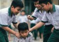 Social media, smartphone overuse fuel concern over school bullying in Vietnam