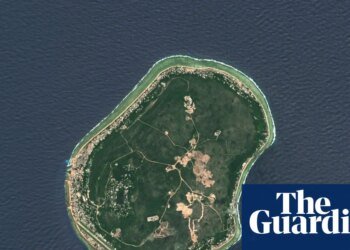 Nauru issues rare statement after whistleblower alleges violent threats against Australia’s non-citizens | Australian immigration and asylum