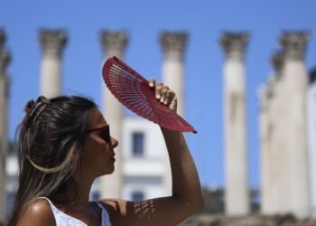 An extremely hot wave will affect Europe these days, temperatures over 40 degrees are expected