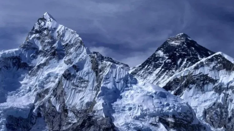 Experts claim that Mount Everest is not the highest point on Earth