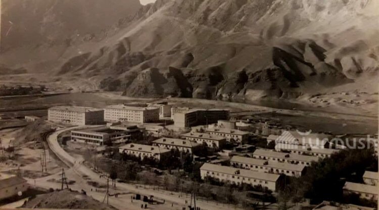 New city in Kyrgyzstan: Hydrobuilder Kultemir Askarov told how the construction of new 4-story houses was disrupted