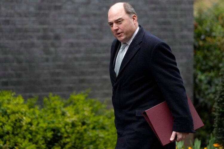 Russian prosecutor files charges against former UK defense secretary over Crimea comments – Russian Politics & Diplomacy