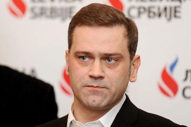 Stefanović: Vučić carried out the landing on Tivat to divert attention from the Senjak case