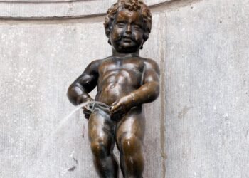 What is healthier: standing or sitting to urinate?