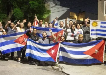Brazilian intelligence warned that about 30 Cubans enter Uruguay per day through Rivera