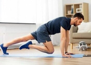 Increase life expectancy with 90 minutes of strength training per week