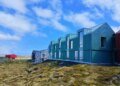 Arctic Circle Luxury Retreat: Midnight Sun in Remote Norway