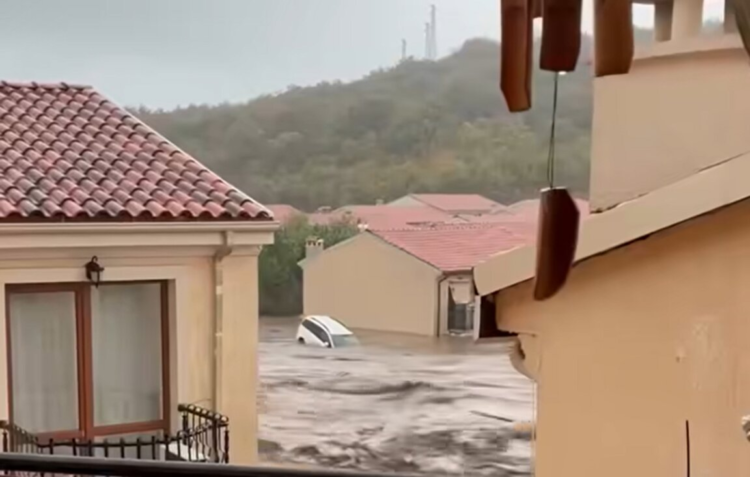 After the flood in Elenite: DNSK checks, problems remain