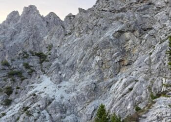 Rockfall on the Fürstensteig – rubble on the hiking trail