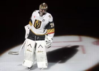 1 year after acquittal in Hockey Canada sexual assault trial, Carter Hart could win Stanley Cup
