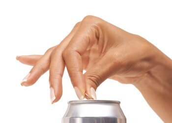 Are the new soft drinks with collagen, hyaluronic acid and vitamin C healthy?