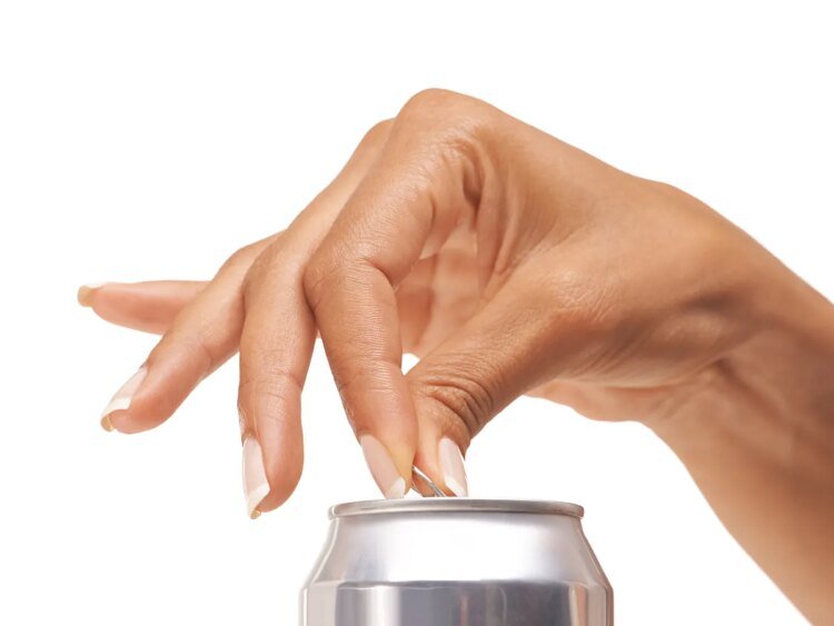 Are the new soft drinks with collagen, hyaluronic acid and vitamin C healthy?