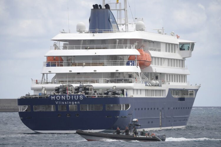 Dutch health officials clear hantavirus ship to sail again – Europe