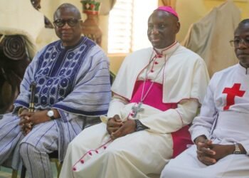 Burkina Faso: Archbishop Soviguidi pays courtesy call on traditional monarch of the Mossi people