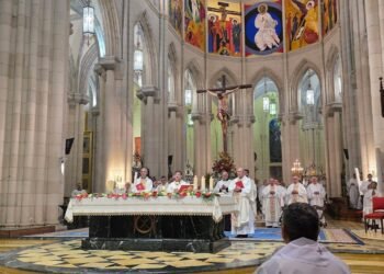 Pope highlights mission at Neocatechumenal Way anniversary