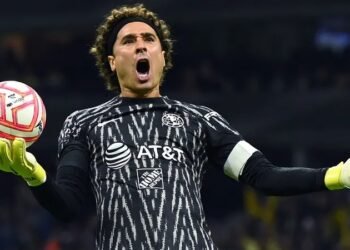 At 40 years old.. Mexico gives veteran goalkeeper Ochoa his sixth participation in the World Cup
