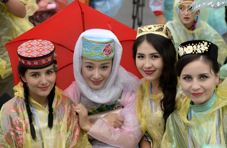 Peoples of Central Asia of unusual beauty
