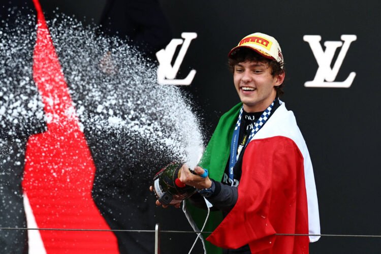 Antonelli keeps calm and wins chaotic Monaco GP – 06/07/2026 – Sport