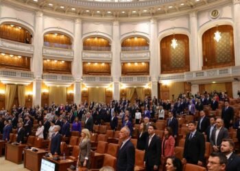 What does the parliamentary math look like for voting for the new executive. Analyst: “I expect there won’t be such big problems in passing the Tomac Government”