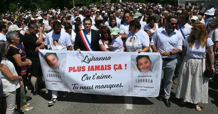Telex: “We never forget” France was shaken by the murder of an 11-year-old girl