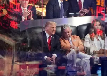 Trump boos and naps at the NBA finals