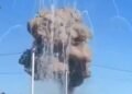 VIDEO: Deafening explosion near a Russian city: the pressure wave tore up buildings and gave people concussions – World – News