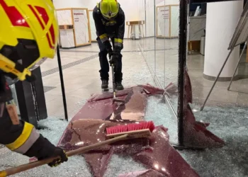 Car crashes into bank branch in Krems – DiePresse.com