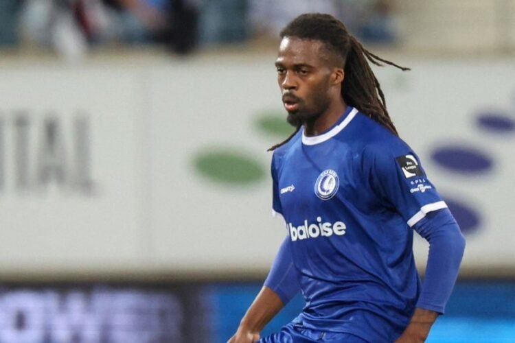 Jean-Kévin Duverne, a versatile player serving the Grenadiers For the 2026 World Cup, the Haitian selection will be able to count on defender Jean Kévin Duverne.