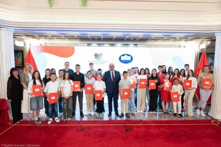 Mandić: The knowledge that young people acquire represents a permanent value that empowers them to become responsible, free and self-aware citizens