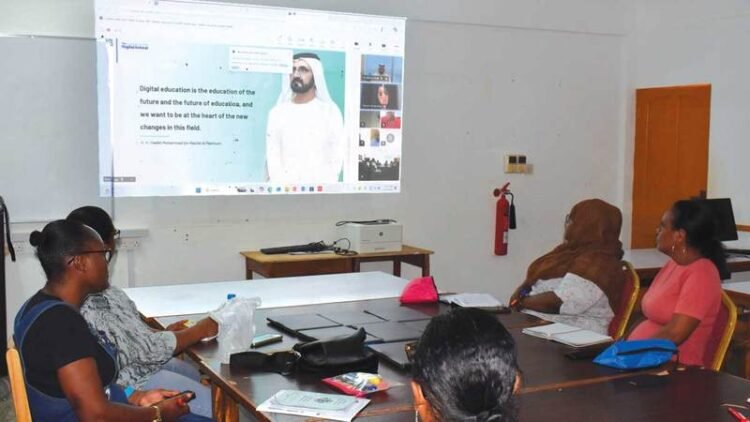 100 new teachers benefit from the “Digital School” in Seychelles